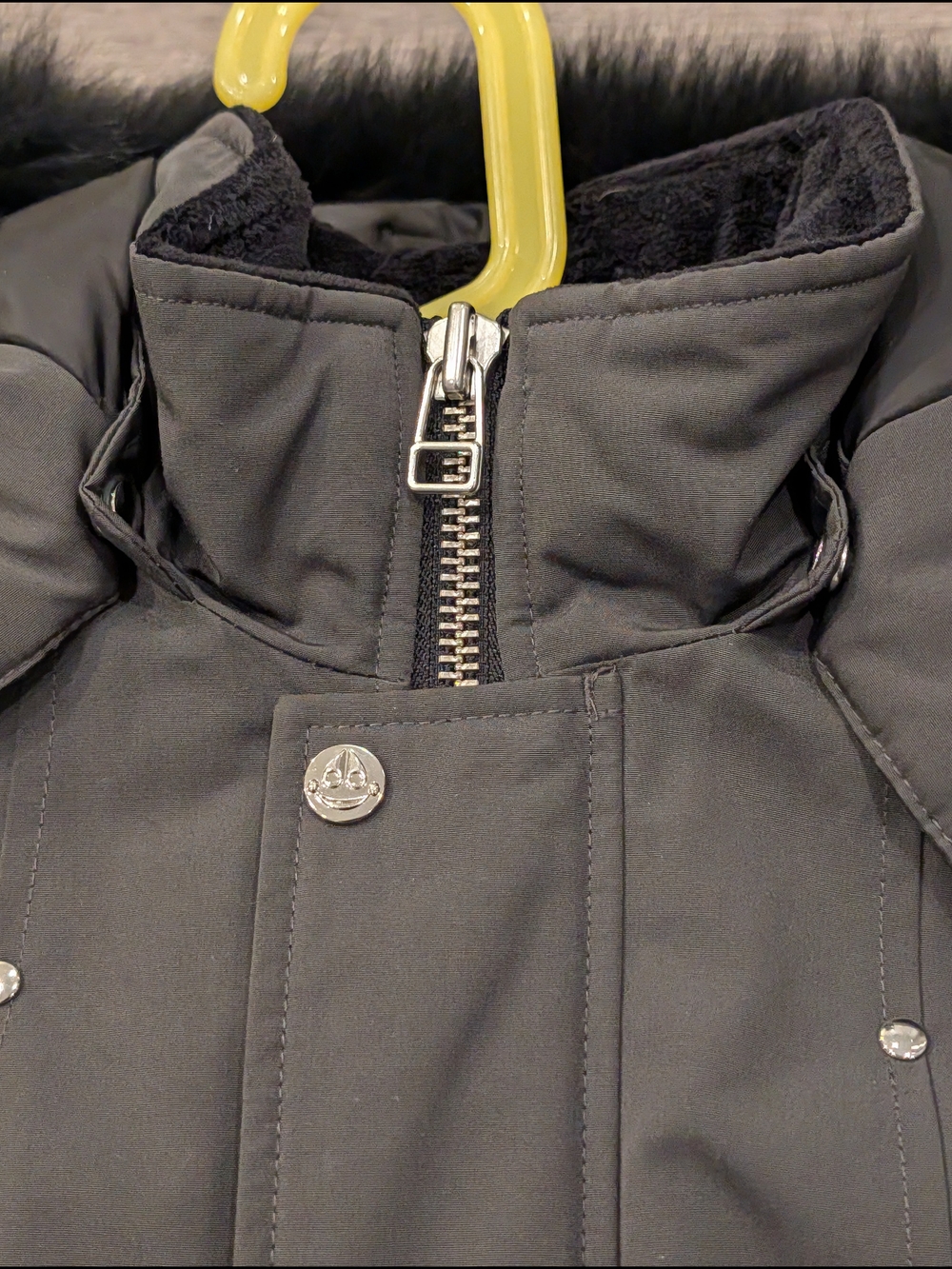 Moose Knuckles Kids Granite With Black Unisex Parka Size XS/TP - Picture 4 of 9